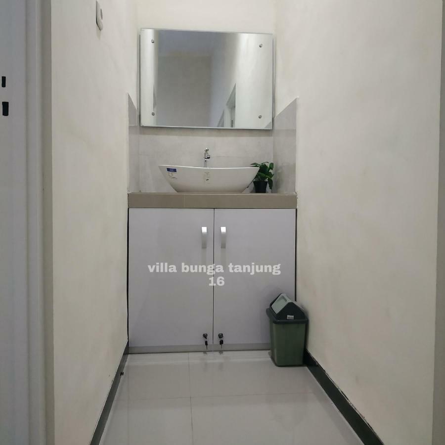 Villa Syariah Bunga Tanjung 16 Бату Экстерьер фото
