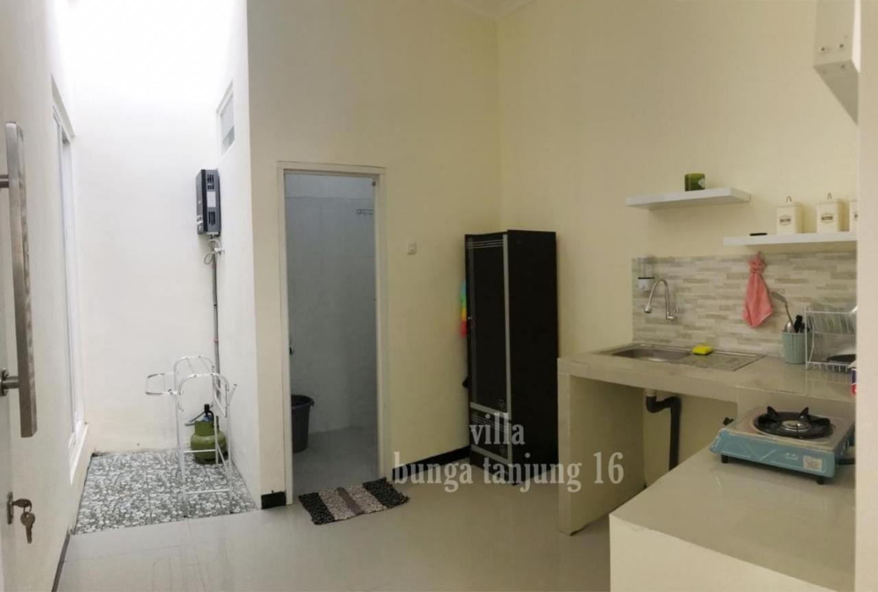Villa Syariah Bunga Tanjung 16 Бату Экстерьер фото